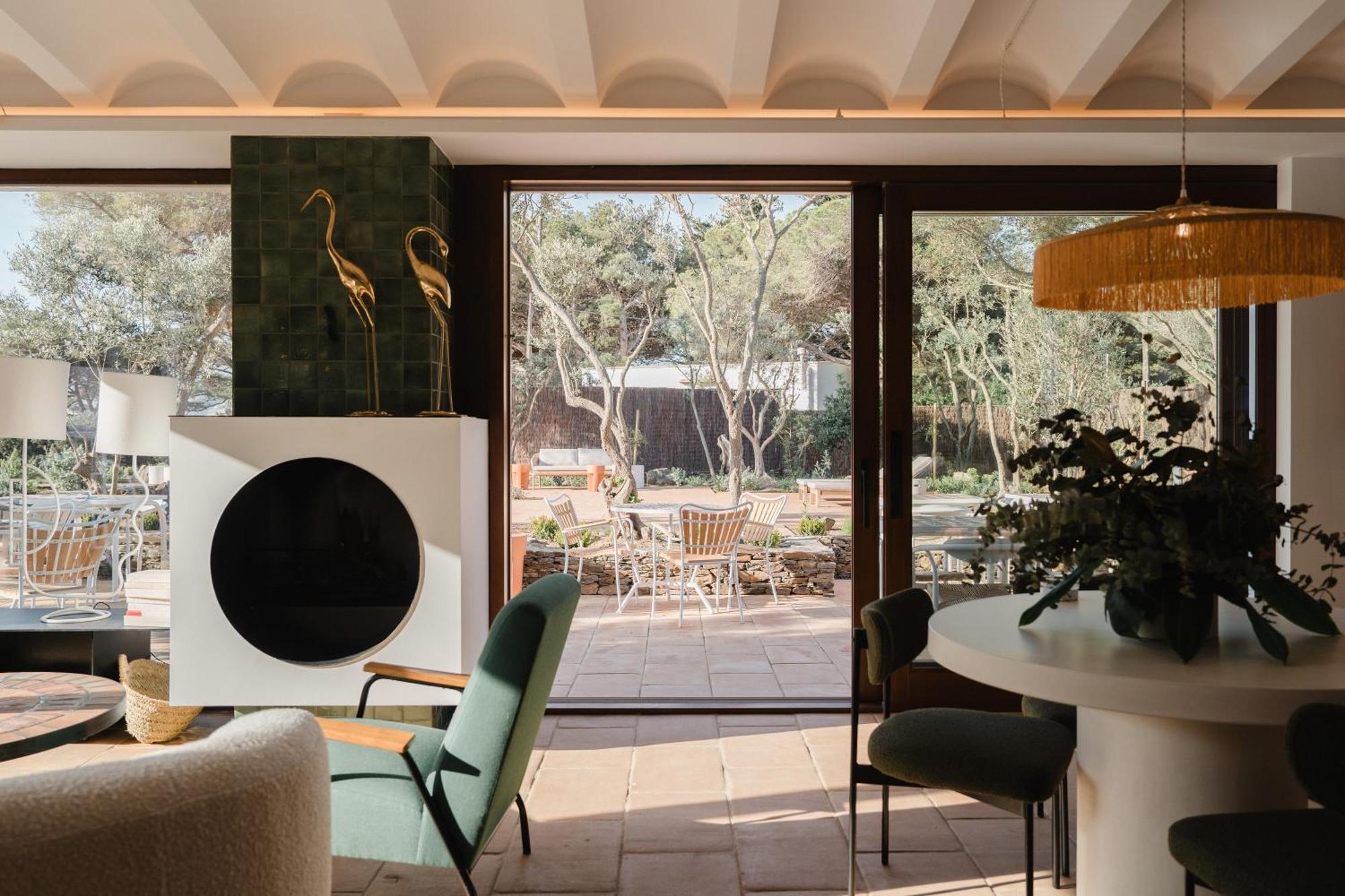 Boutique Hotel Villa Salvador - Adults Only By Fimedhotels كاذاكيس المظهر الخارجي الصورة